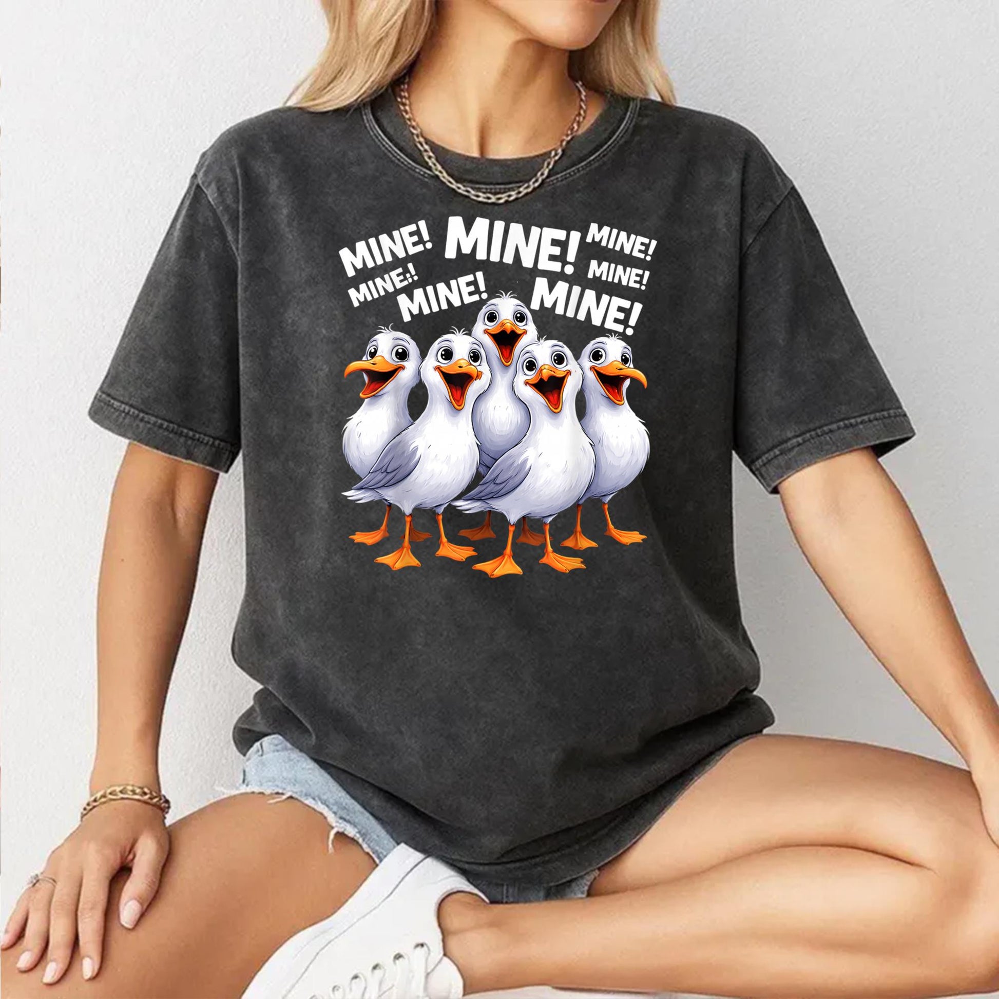 Funny Seagull Bird Outfit for Women Men T-Shirt